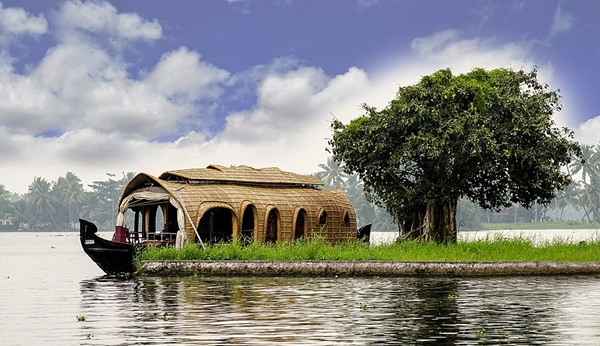 Alleppey, grand melia vacation